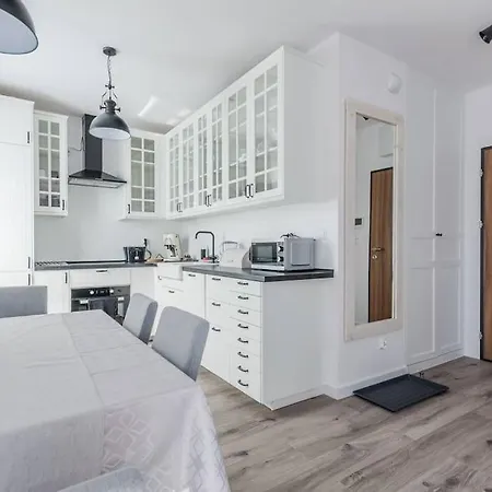 Urban Chic - Great Location - Kamienica Kollotaja *